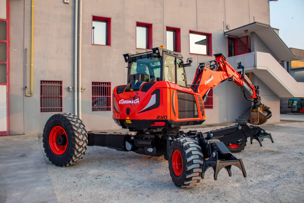 Euromach R1055 — fotografie 4 z 7