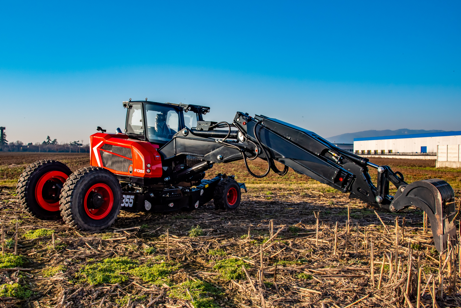R1355 Big Foot - Forester — fotografie 4 z 5