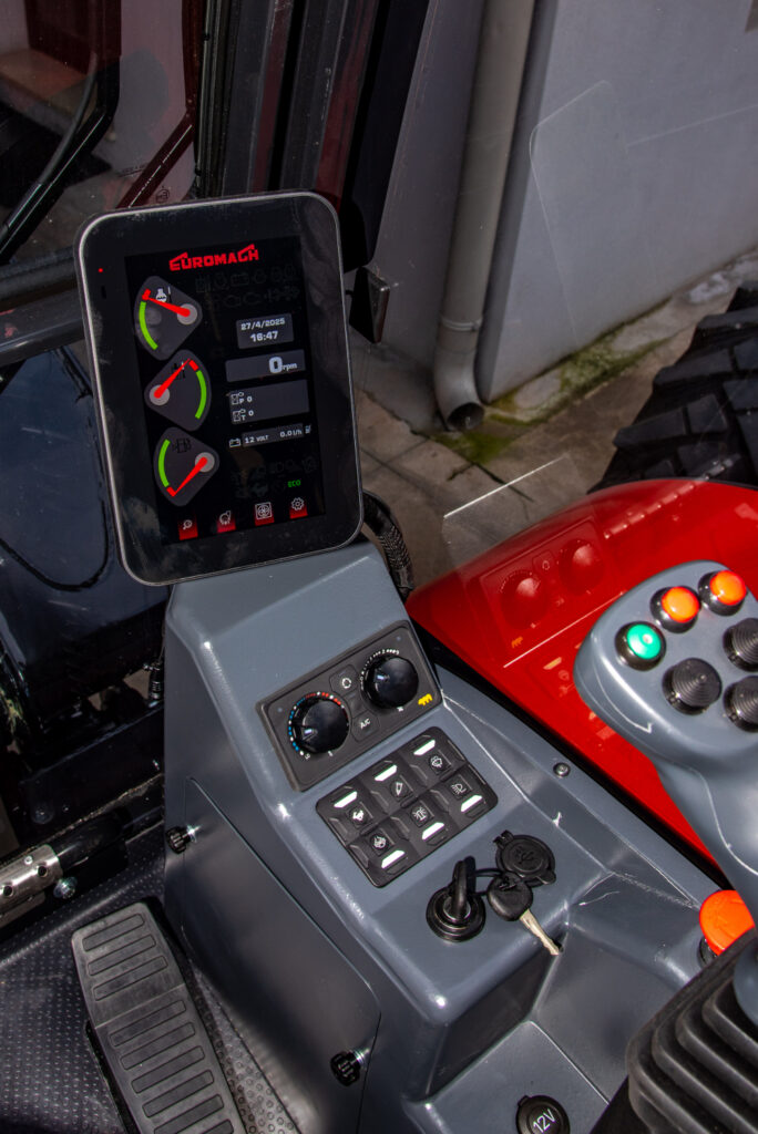 Euromach R455 — fotografie 11 z 11