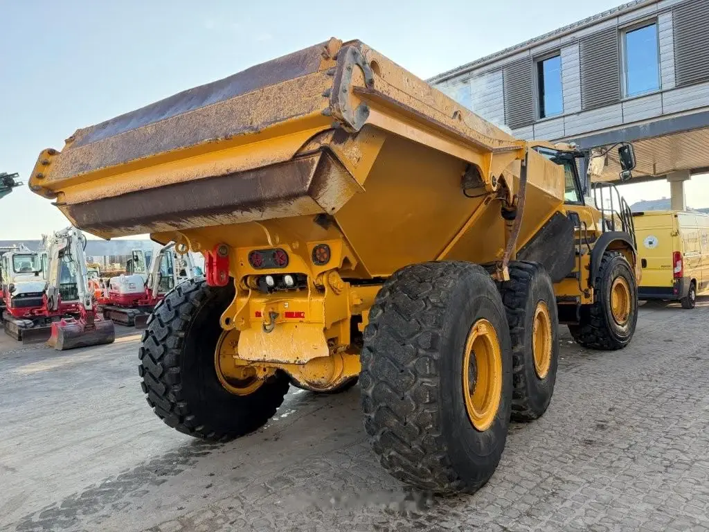 Bell B 25 E 6X6 ADT — fotografie 3 z 8