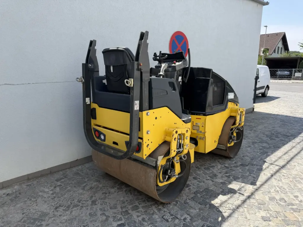 Bomag BW 120 AD-5 — fotografie 5 z 9