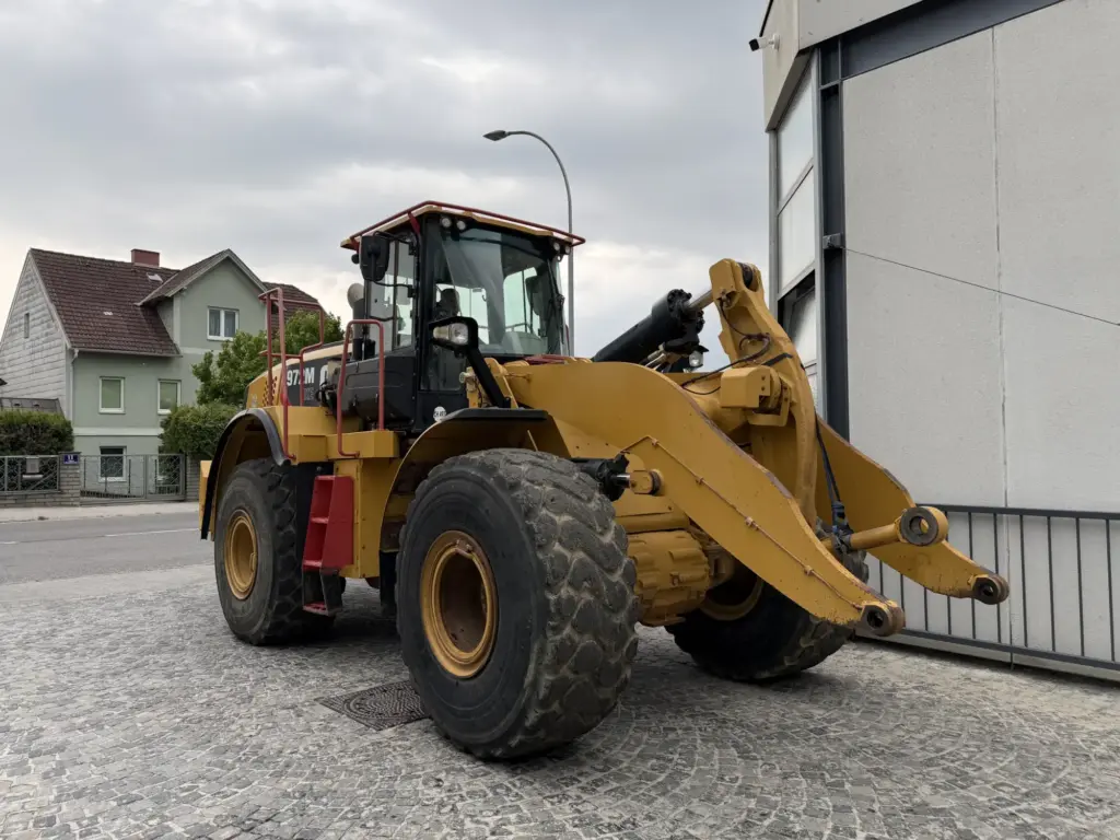 CAT 972 MXE — fotografie 2 z 9