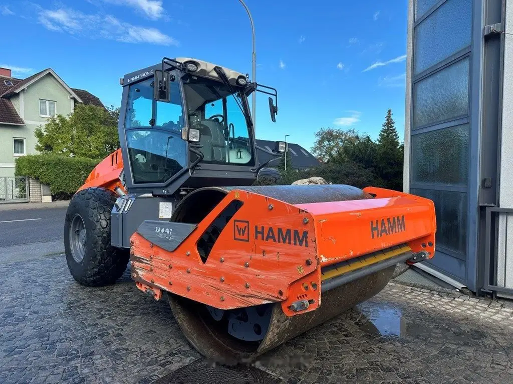 Hamm H 12 i