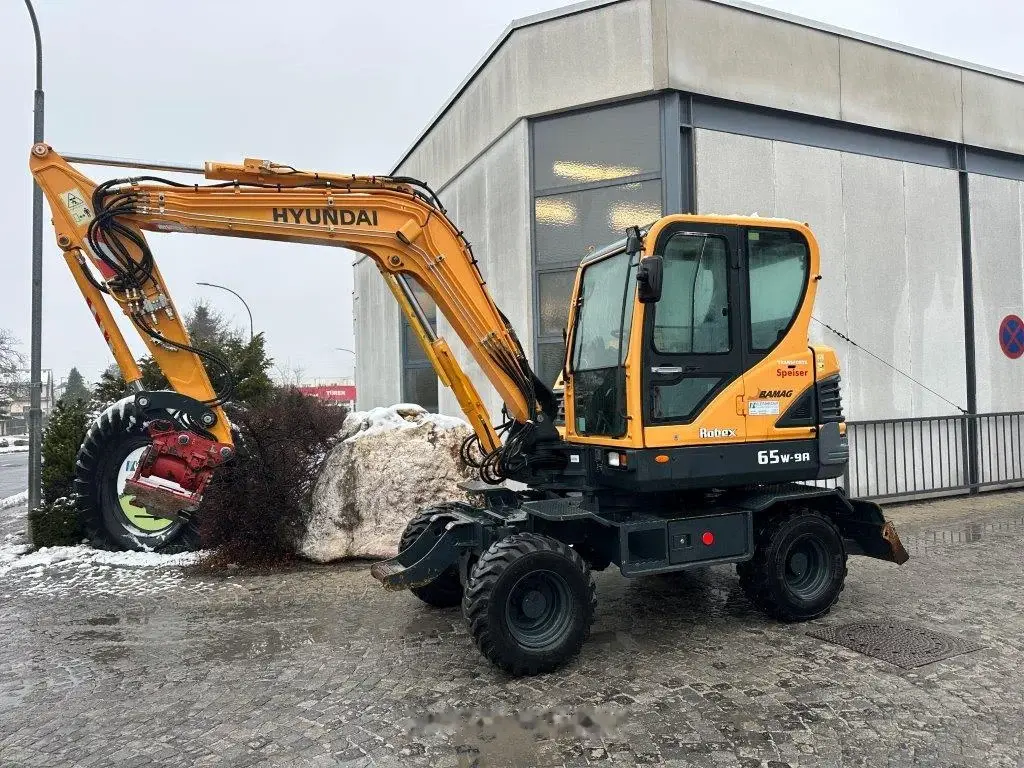 Hyundai R 55 W-9A Powertilt