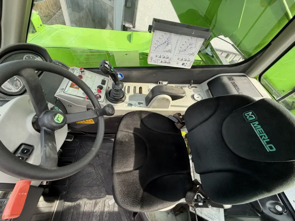 Merlo P 38.13 — fotografie 6 z 9