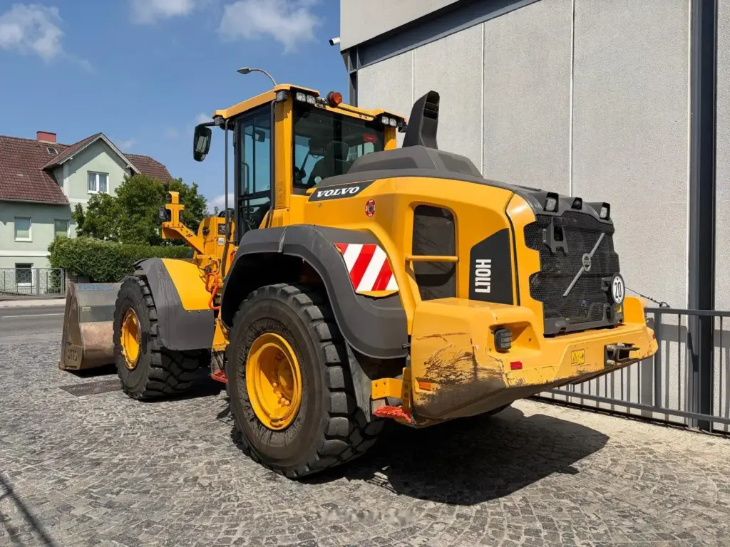 Volvo L 110 H + SW + Waage — fotografie 3 z 7